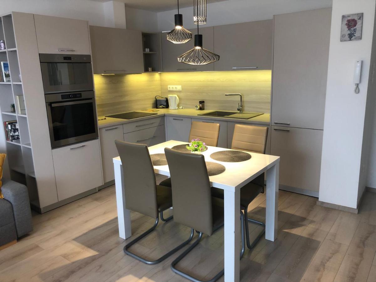 Diamond Apartman Дебрецен Екстер'єр фото
