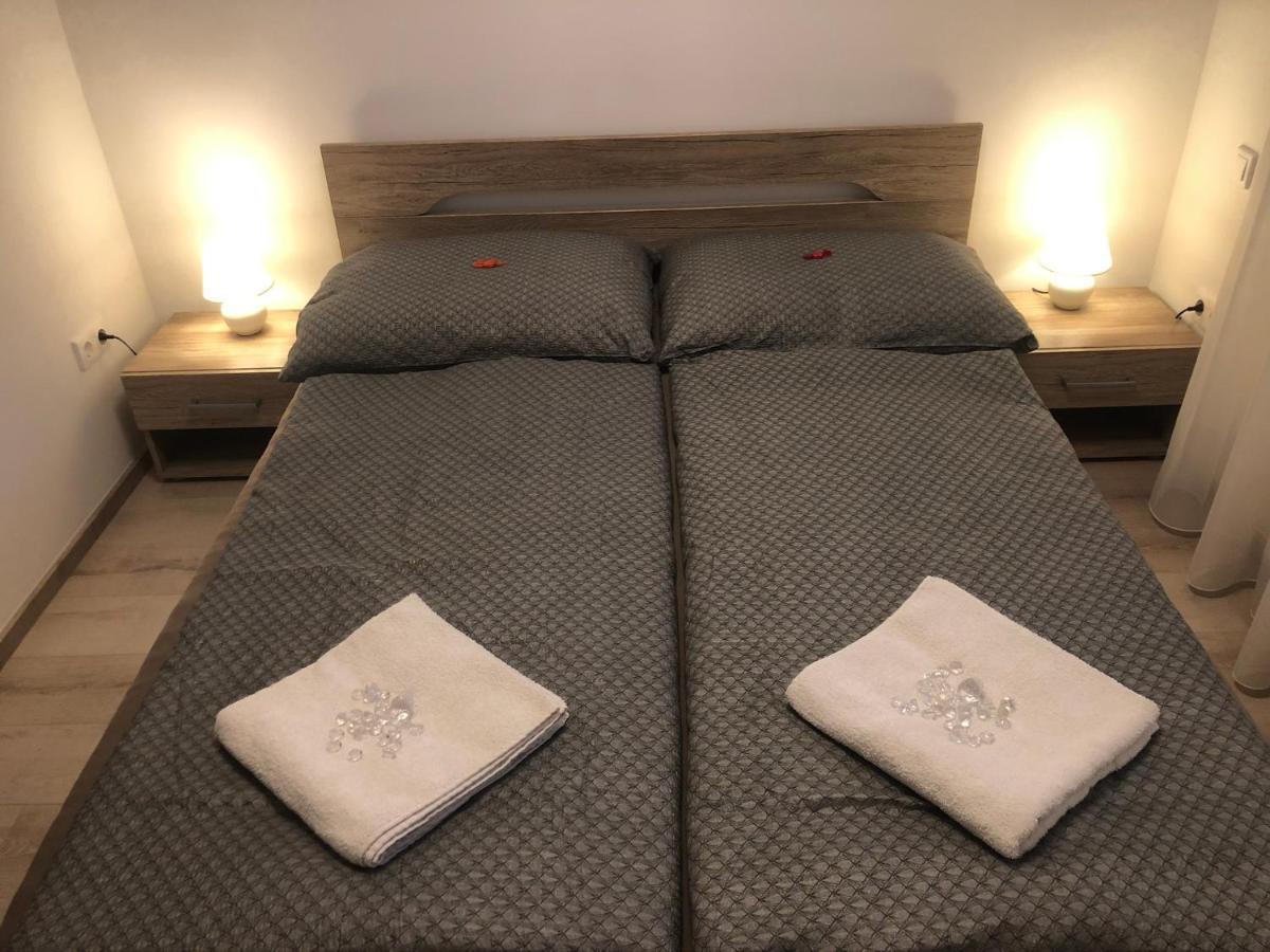 Diamond Apartman Дебрецен Екстер'єр фото